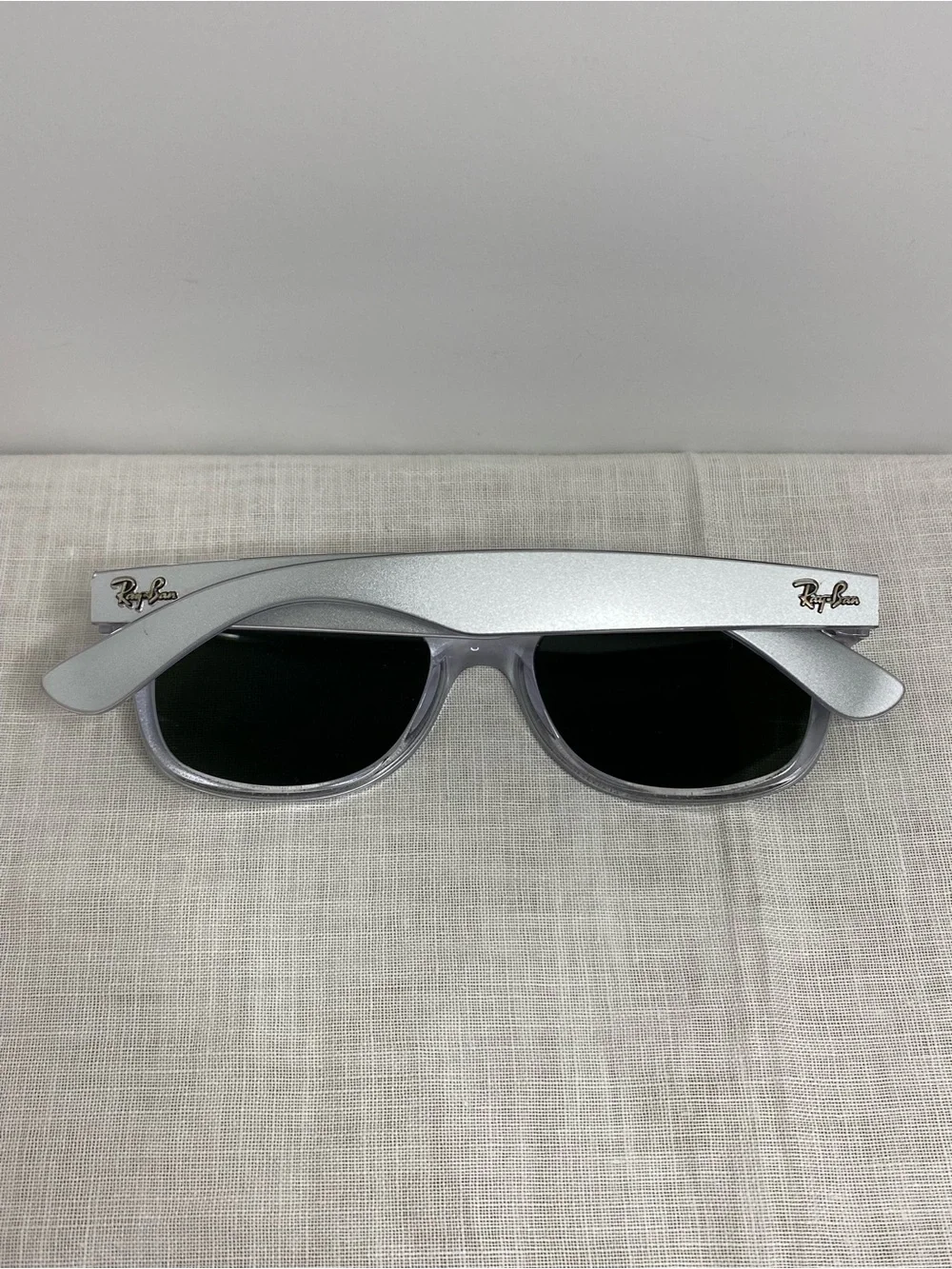 Ray-Ban New Wayfarer Sunglasses 6144/40 Silver Gray Made In Italy